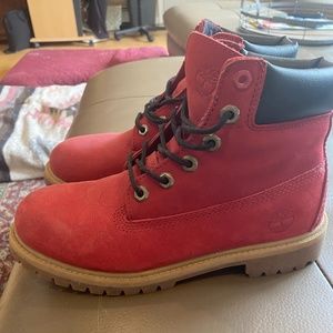 Red Women's Timbs